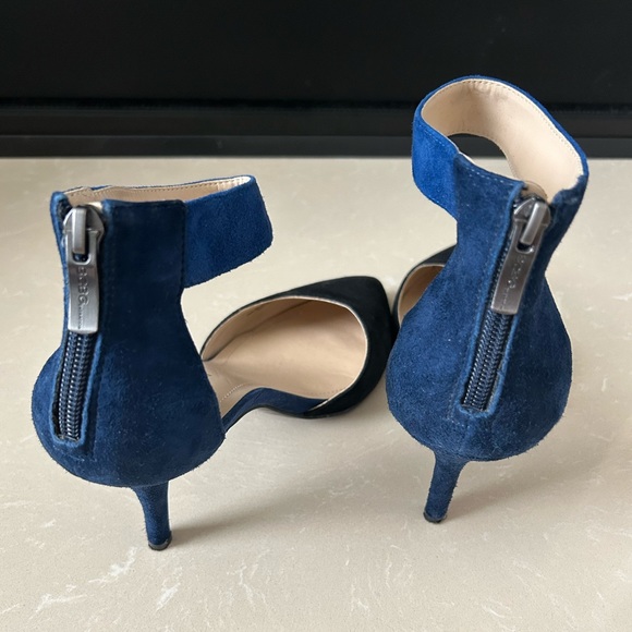 BCBG blue and black suede heels - Picture 4 of 4